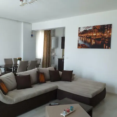 Royal Nord Apartment *